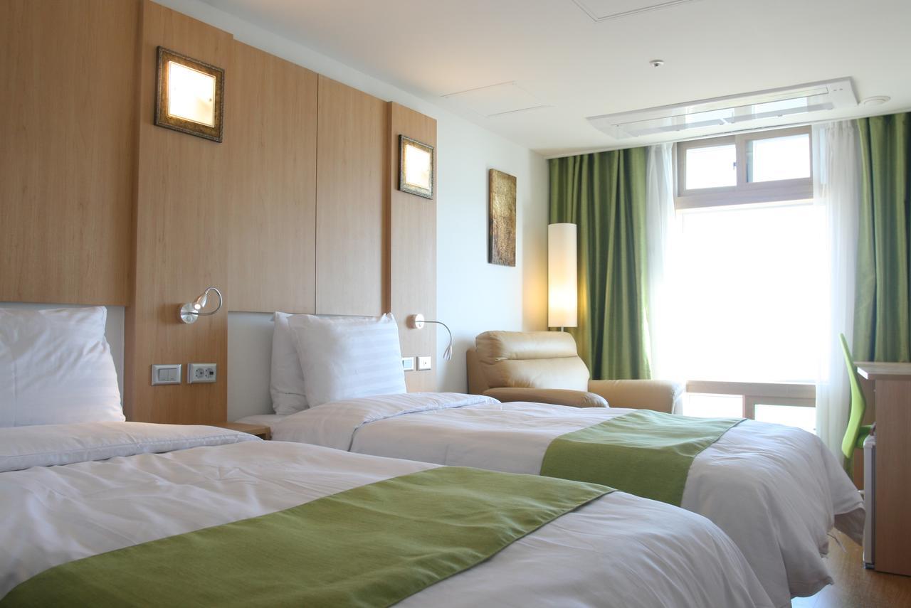 Gunsan Apple Tree Hotel Екстериор снимка