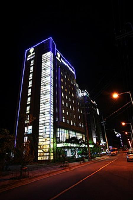Gunsan Apple Tree Hotel Екстериор снимка