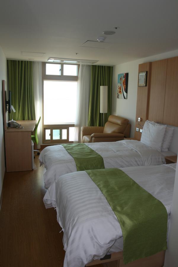 Gunsan Apple Tree Hotel Екстериор снимка