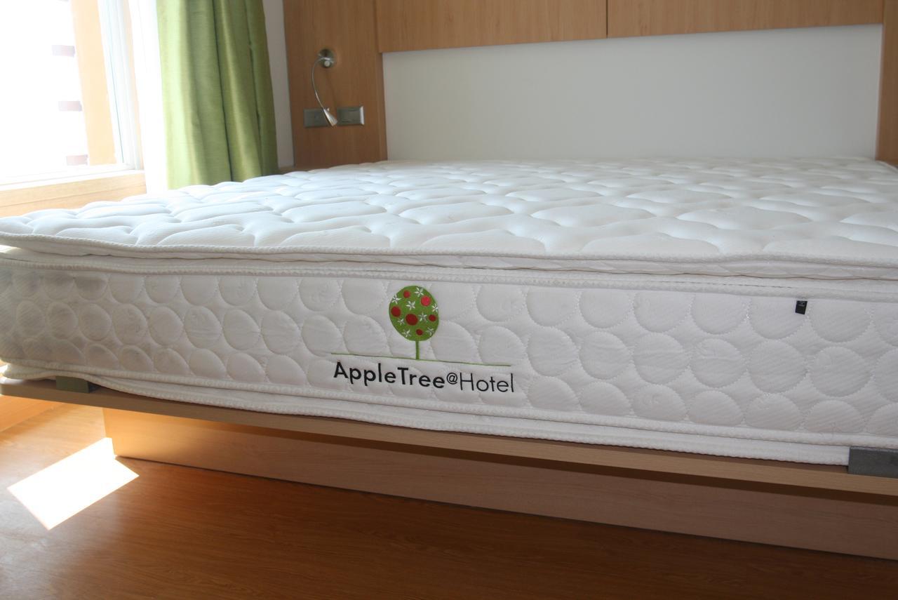 Gunsan Apple Tree Hotel Екстериор снимка