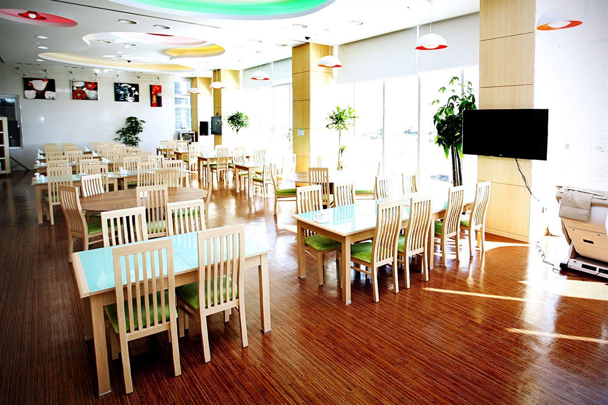 Gunsan Apple Tree Hotel Екстериор снимка