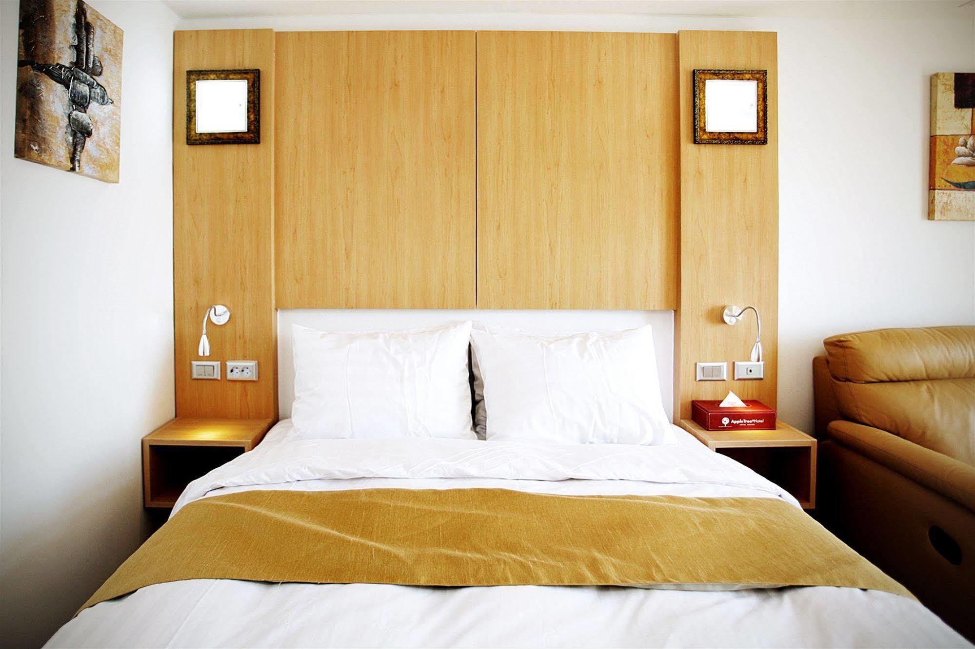Gunsan Apple Tree Hotel Екстериор снимка