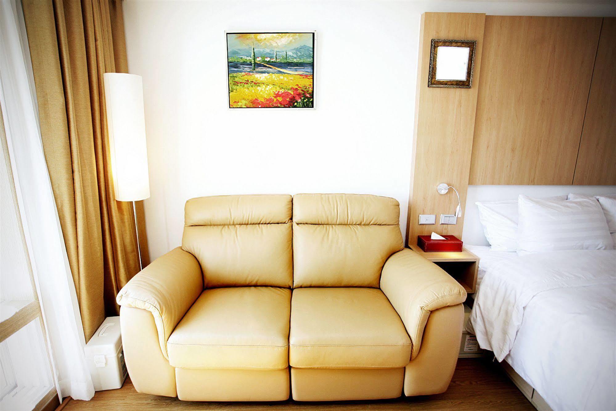 Gunsan Apple Tree Hotel Екстериор снимка