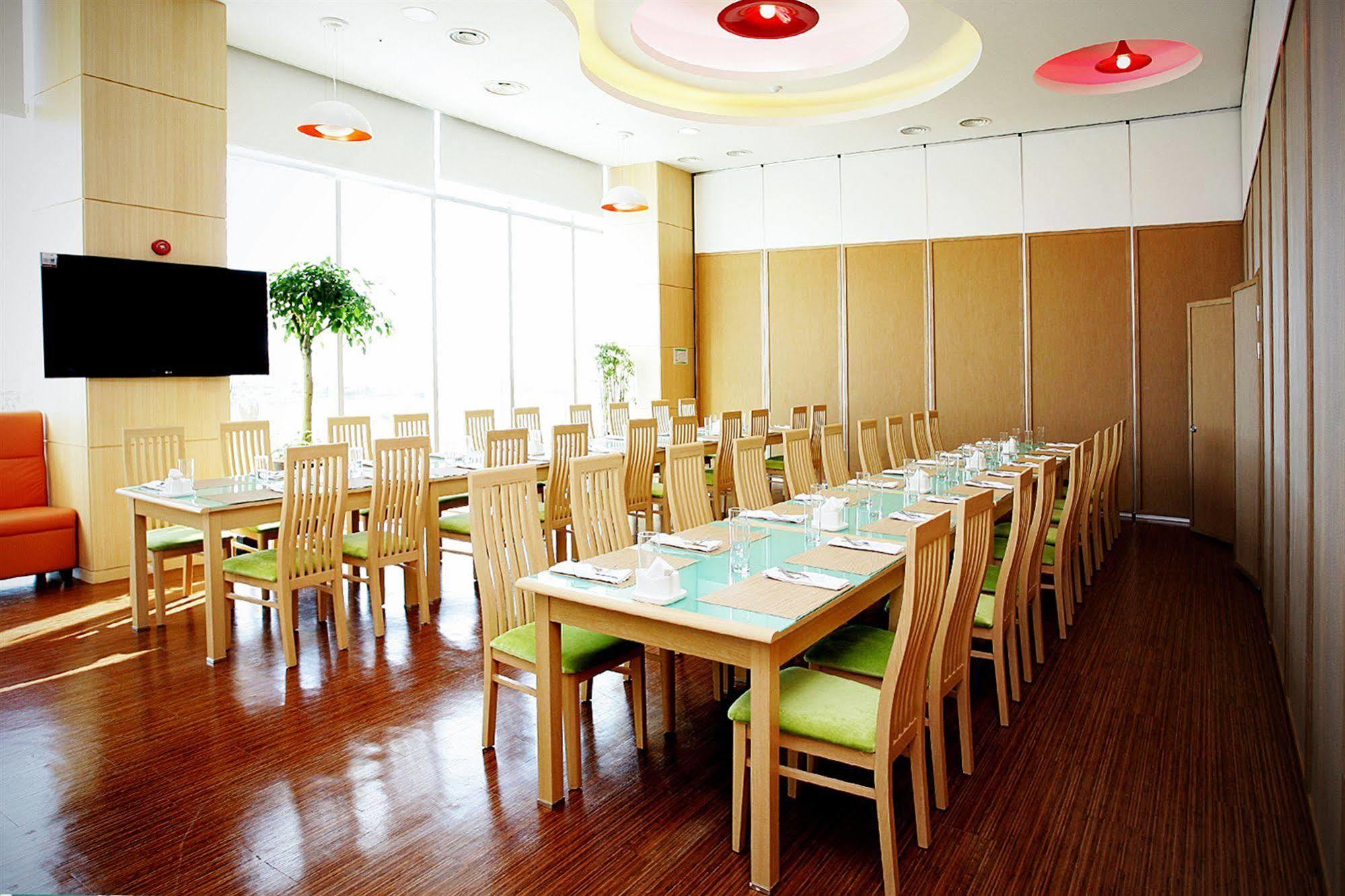 Gunsan Apple Tree Hotel Екстериор снимка